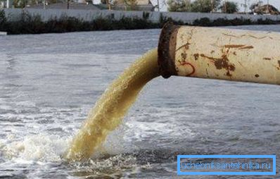 И тогава канализационната станция взема вода от тази река ... И тогава канализационната станция взема вода от тази река ...