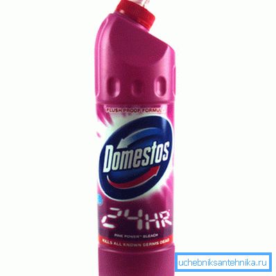 Domestos Pink за предотвратяване на замърсяването с тоалетна чиния