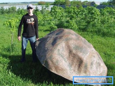 Снимка на продукт за кладенец под камък. Снимка на продукт за кладенец под камък.