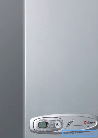 Газовият котел (на снимката) може да работи абсолютно без човешка намеса