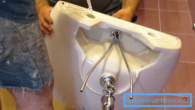 Уплътнителят ще изпълни ролята на разпределителя на налягане. Уплътнителят ще изпълни ролята на разпределителя на налягане.