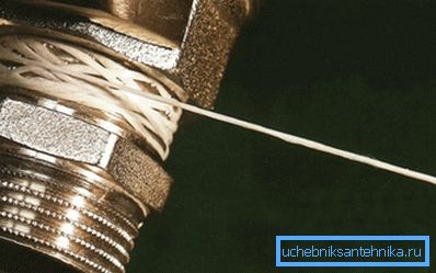 Запечатваща резба с полимерна резба. Запечатваща резба с полимерна резба.
