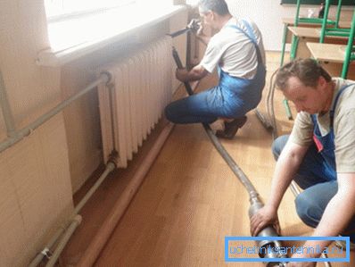 Хидропневматично промиване на отоплителната система може да се извърши без разглобяване на радиаторите Хидропневматично промиване на отоплителната система може да се извърши без разглобяване на радиаторите
