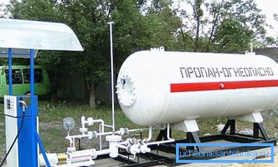 Използването на такава тръба при производството на носещи конструкции от хоризонтален тип за поставяне на продукти с високо тегло върху тях