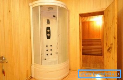 Душ кабината с турска баня е отлична опция. Душ кабината с турска баня е отлична опция.