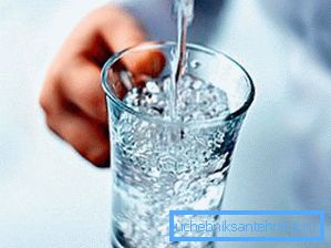 Качеството на питейната вода трябва да съответства на цял списък от санитарни и епидемиологични норми Качеството на питейната вода трябва да съответства на цял списък от санитарни и епидемиологични норми