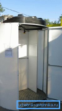 Рамка душ кабина за отопляеми къщи - Стил