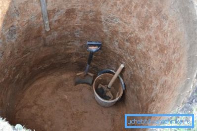 Е, като един от източниците на питейна вода. Е, като един от източниците на питейна вода.