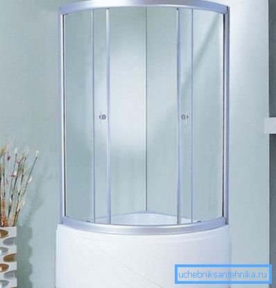 Компактни душ кабини с висока палета 70x70 cm Компактни душ кабини с висока палета 70x70 cm