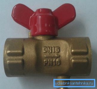 Кран 11B27p с дренажна и винтова тапа. Кран 11B27p с дренажна и винтова тапа.