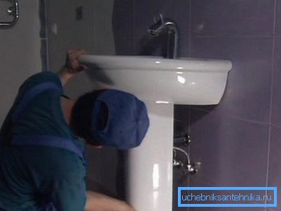 Монтаж на пластмасови умивални елементи Монтаж на пластмасови умивални елементи