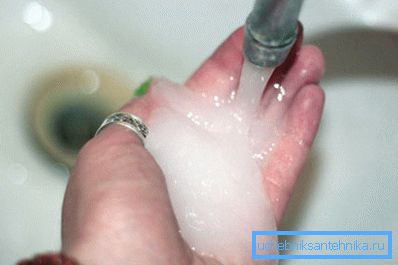 В фото-бялата вода В фото-бялата вода