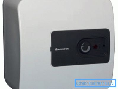 Отоплителен бойлер за съхранение за 10 литра под мивката ARISTON PRO 10 ST R / 3 Отоплителен бойлер за съхранение за 10 литра под мивката ARISTON PRO 10 ST R / 3
