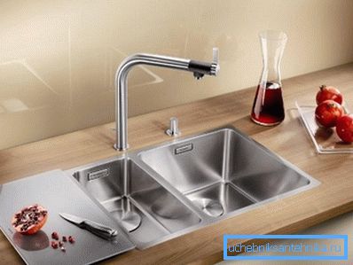 Особено популярни са вградените шайби за кухня от неръждаема стомана. Особено популярни са вградените шайби за кухня от неръждаема стомана.