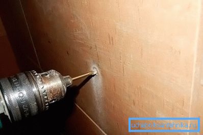 Отвори за монтаж на мивка