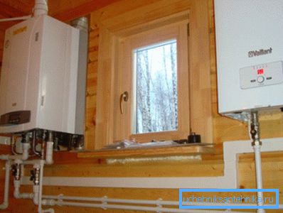 Почти всички услуги изискват котелното да се намира в специално помещение и да има собствен прозорец Почти всички услуги изискват котелното да се намира в специално помещение и да има собствен прозорец
