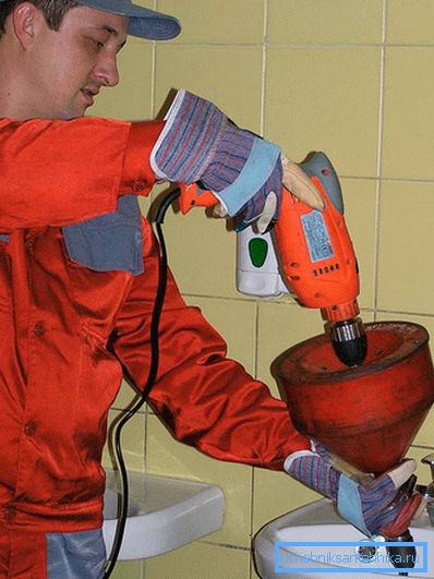 Почистване с водопровод