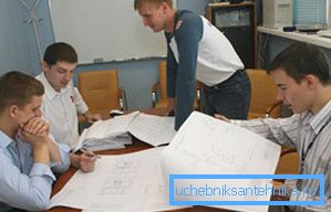 Проектът може да бъде подготвен сам, но е по-добре да поверите този въпрос на професионалисти