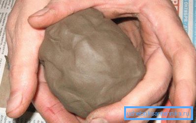 Проверяваме материала за еластичност Проверяваме материала за еластичност