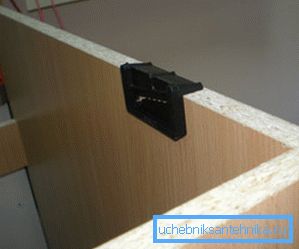 Устройство за закрепване с гнездо. Устройство за закрепване с гнездо.