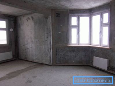 Поставяне на радиатори от стоманена панела в стаята Поставяне на радиатори от стоманена панела в стаята