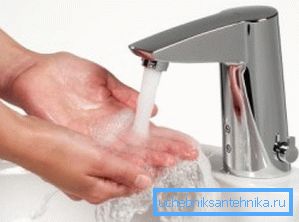 Сензорните електронни миксери са много удобни Сензорните електронни миксери са много удобни