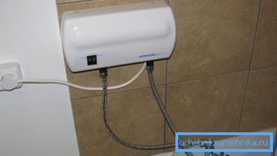 Установена поличка на моя Atmor.