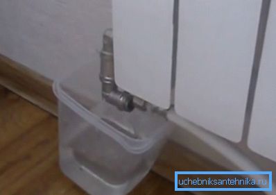 Извадете водата преди демонтажа Извадете водата преди демонтажа