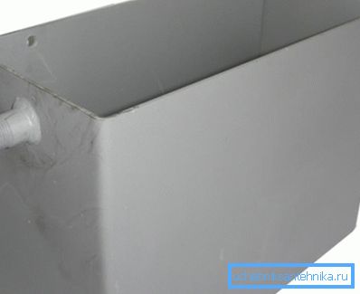 Отворете стоманения резервоар за разширение