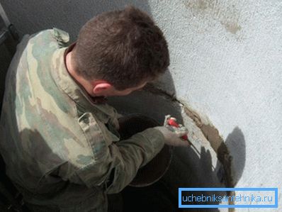 Своевременното поддържане и ремонт на мината може значително да удължи живота на кладенеца. Своевременното поддържане и ремонт на мината може значително да удължи живота на кладенеца.