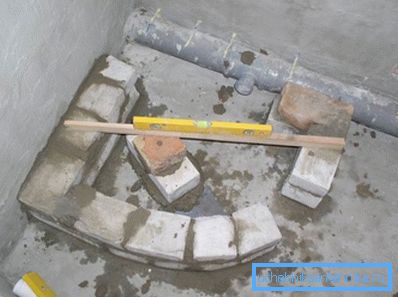 Така че подиума изглежда като тухла. Така че подиума изглежда като тухла.