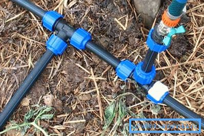 PVC тръби за водоснабдяване в страната са подходящи, теглото им е малко и не се страхуват от влага PVC тръби за водоснабдяване в страната са подходящи, теглото им е малко и не се страхуват от влага