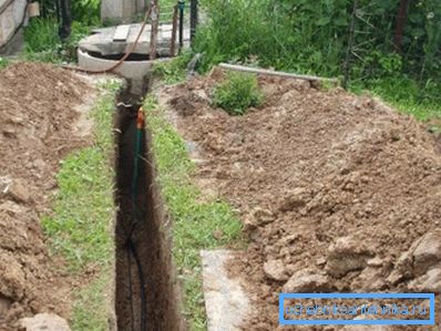 Тръби в изкопа Тръби в изкопа