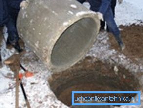 Монтаж на стените на рудника.