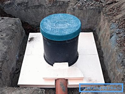 Инсталиран септичен резервоар