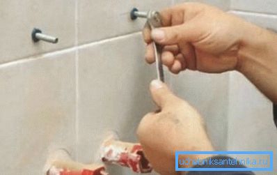 Фиксиращи болтове за винтове Фиксиращи болтове за винтове