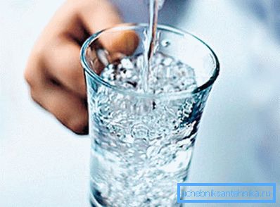 Водата без почистване е опасно за здравето Водата без почистване е опасно за здравето