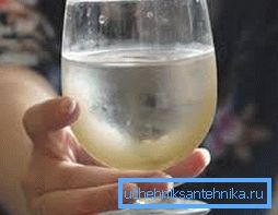 Водата от кладенец с пясък е признак за неизправност. Водата от кладенец с пясък е признак за неизправност.