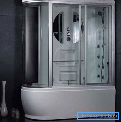 Затворена пластмасова душ кабина 130х70
